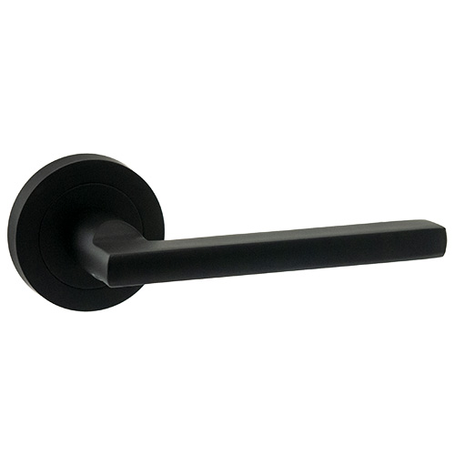 Herrajes Puertas y accesorios | Herrajes de Andalucía Herrajes para puertas